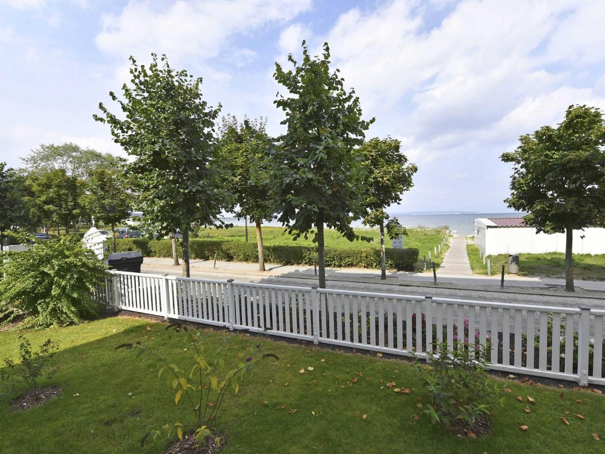Villa Strandeck In Binz - Wg 1 Mit Meerblick, Terrasse, Wintergarten Exterior photo